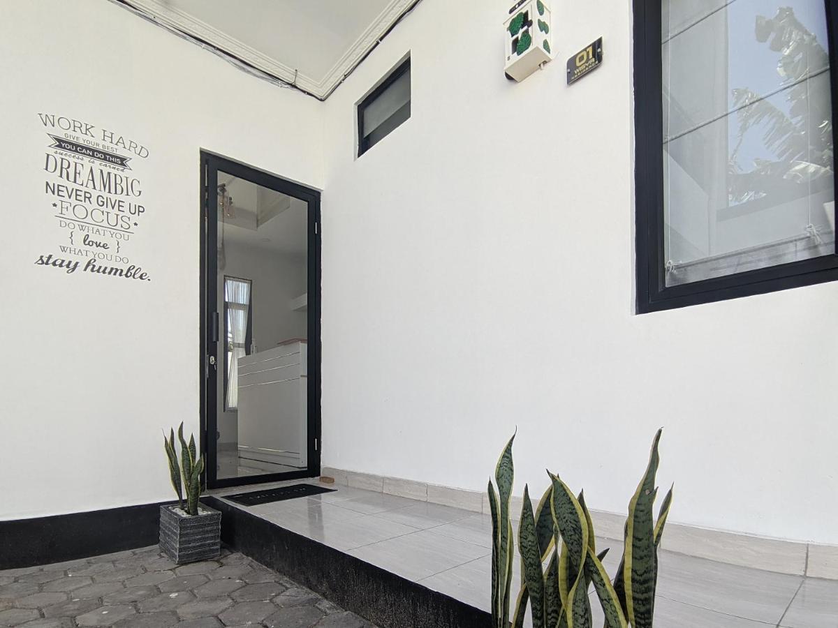 Reddoorz Syariah Near Jalan Caman Raya Bekasi Hotel Eksteriør billede
